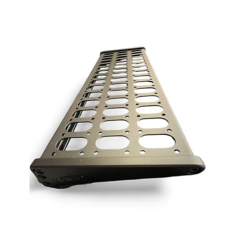 Used Livewire PB300 Club Pedal Board