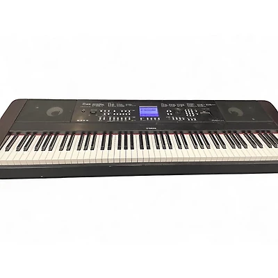 Used Yamaha DGX650 88 Key Portable Keyboard