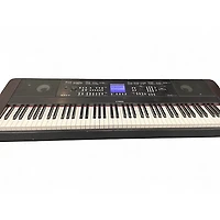 Used Yamaha DGX650 88 Key Portable Keyboard