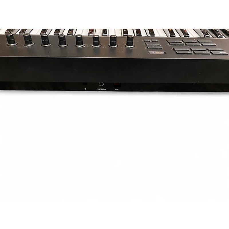 Used Native Instruments Komplete Kontrol A61 MIDI Controller