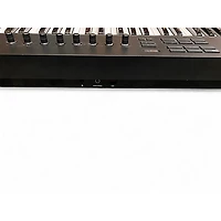 Used Native Instruments Komplete Kontrol A61 MIDI Controller