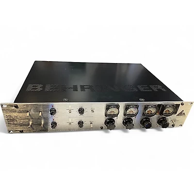 Used Behringer T1953 Power Amp
