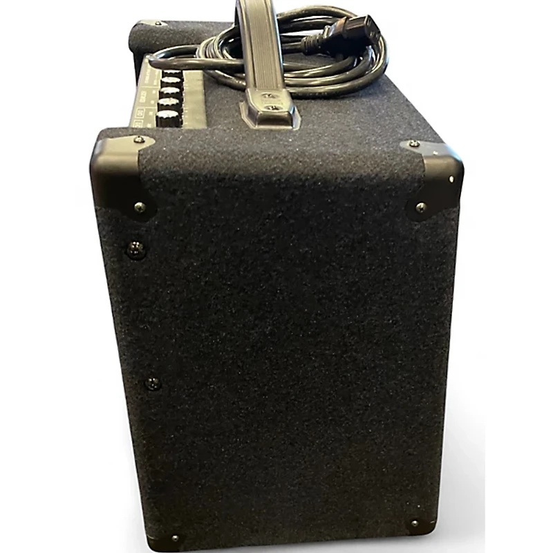 Used Roland kc80 Keyboard Amp