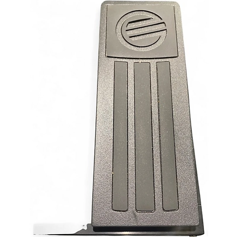 Used Native Instruments rig kontrol 3 Effect Processor