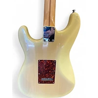 Used Fender 1996 DELUXE STRATOCASTER Trans Blonde Solid Body Electric Guitar