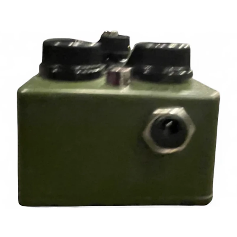 Used Wren And Cuff Tall Font Russian Effect Pedal