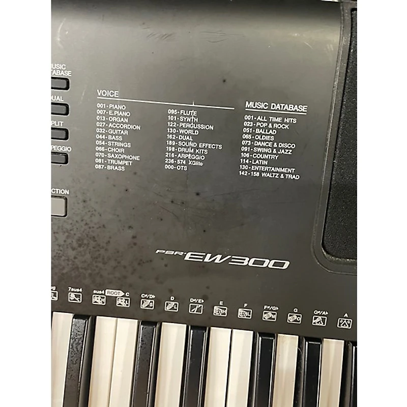 Used Yamaha PSREW300 76 Key Portable Keyboard