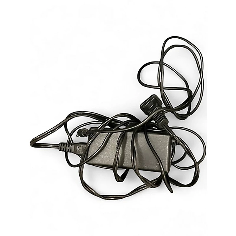 Used Harbinger LV14 Powered Mixer