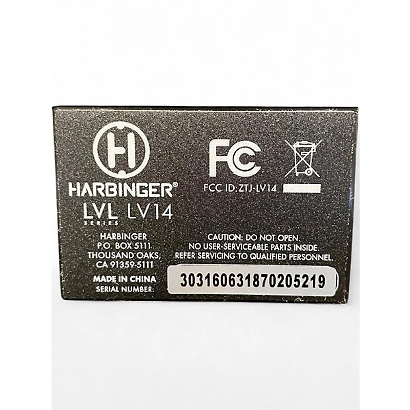 Used Harbinger LV14 Powered Mixer