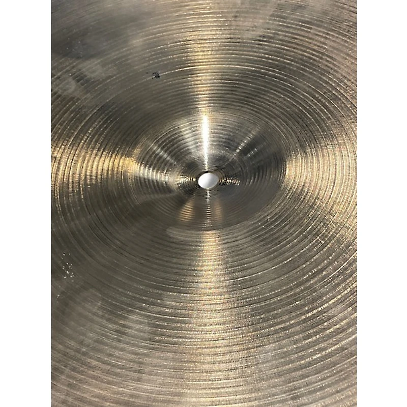 Used Zildjian 17in AVEDIS MEDIUM THIN CRASH Cymbal