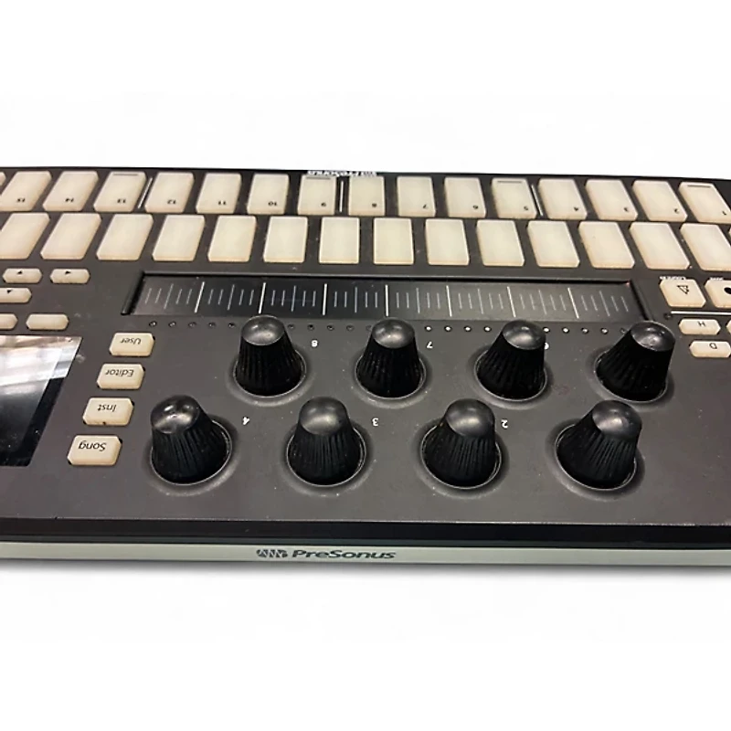 Used PreSonus ATOMSQ