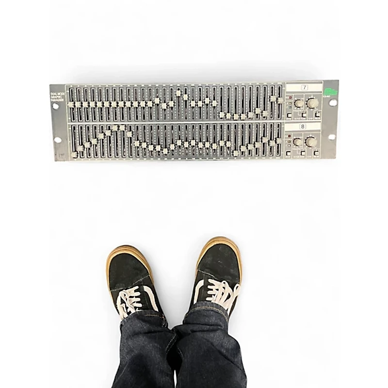 Used BSS Audio FCS-960 Graphic Equalizer