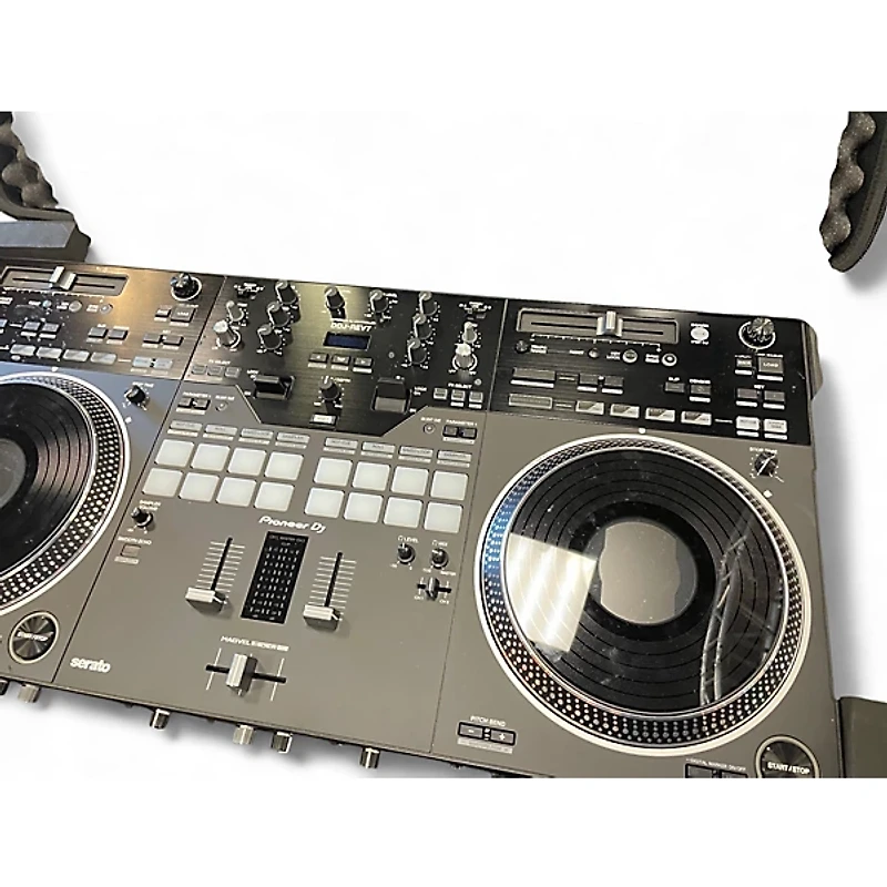 Used AlphaTheta DDJ REV7 DJ Controller