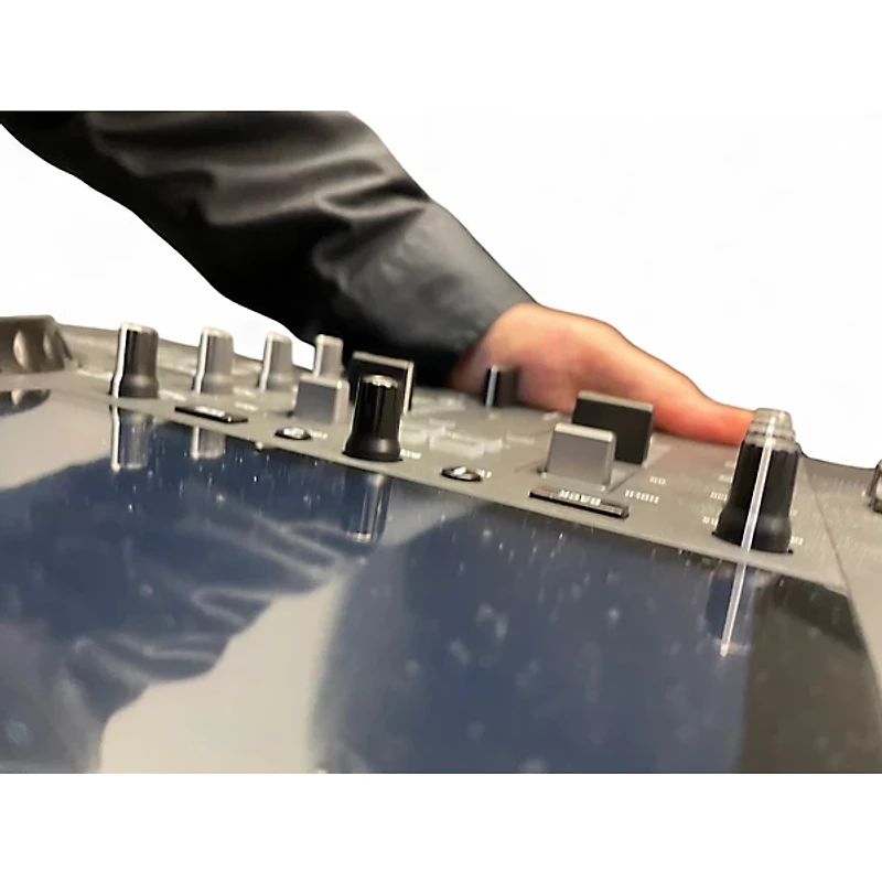 Used Numark MIXSTREAM PRO + DJ Controller