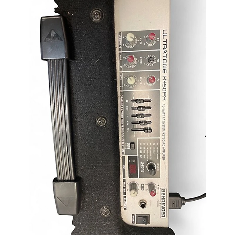 Used Behringer ULTRATONE K450FX Keyboard Amp
