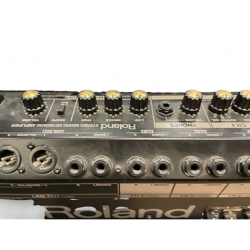 Used Roland KC550 1x15 180W Keyboard Amp