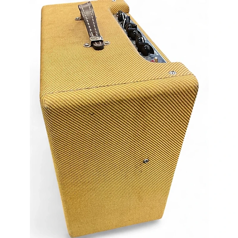 Used Fender Blues Junior Lacquered Tweed 15W Tube Guitar Combo Amp