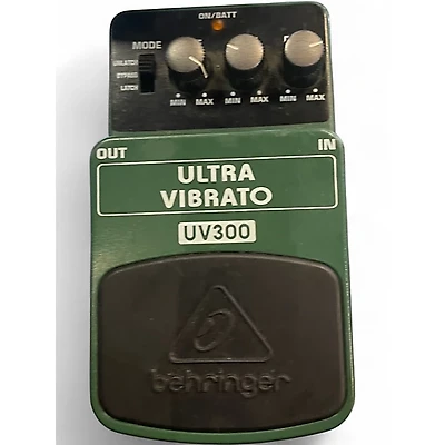 Used Behringer UV300 Ultra Vibrato Effect Pedal