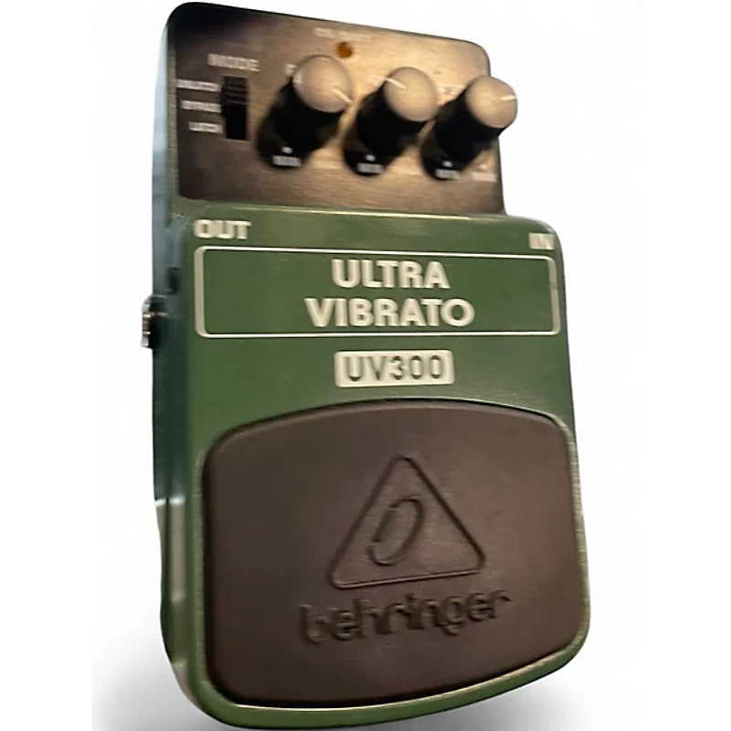 Used Behringer UV300 Ultra Vibrato Effect Pedal