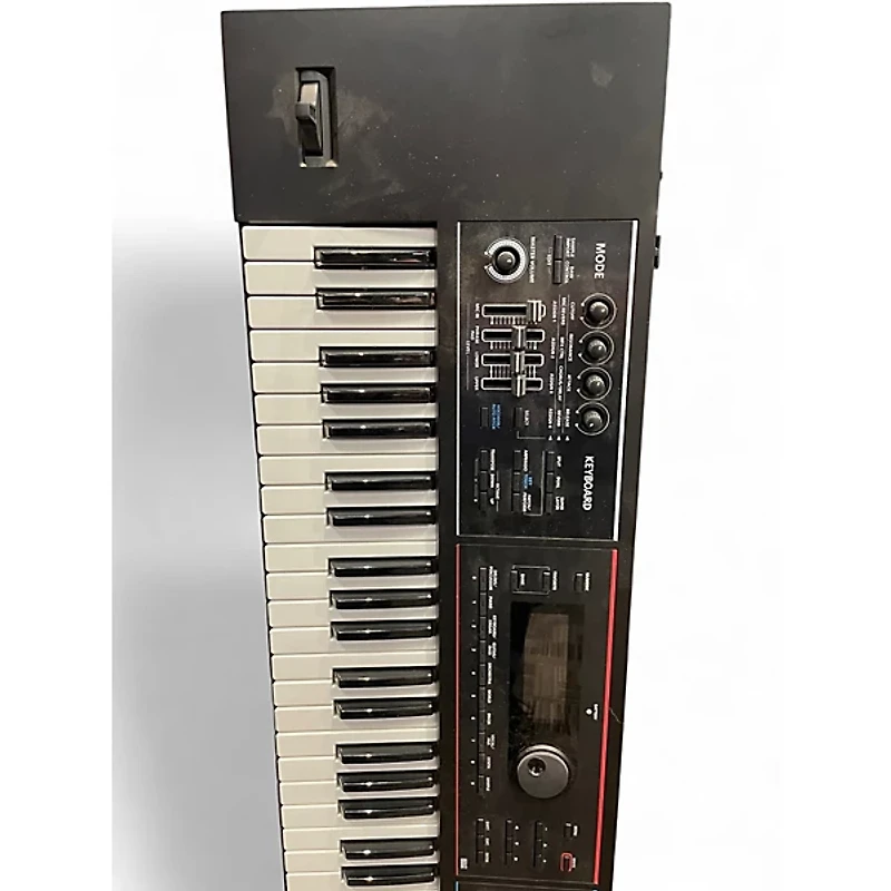Used Roland juno ds 61 Synthesizer