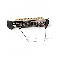 Used Roland KC-880 Keyboard Amp