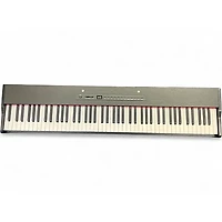 Used Socket 88 key Keyboard Workstation