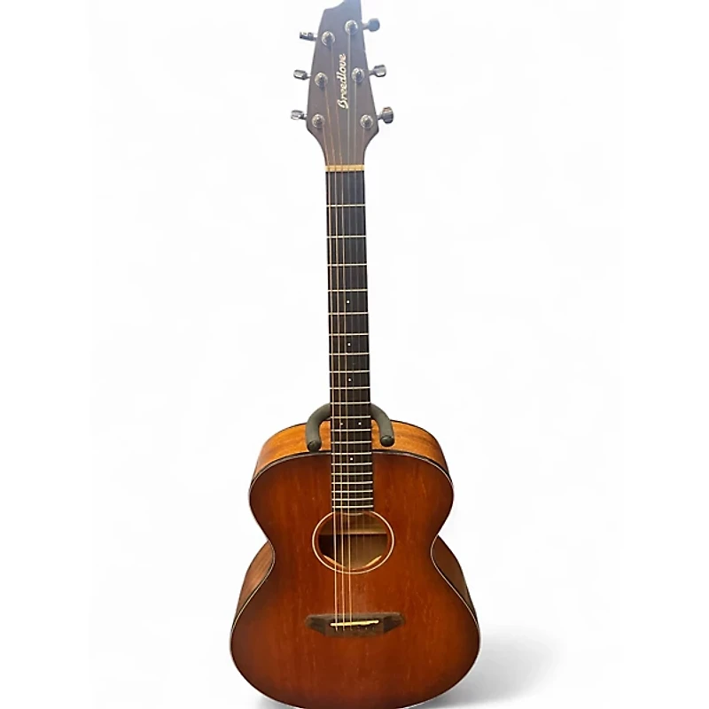 Used Breedlove Discovery Concert Natural Acoustic Guitar