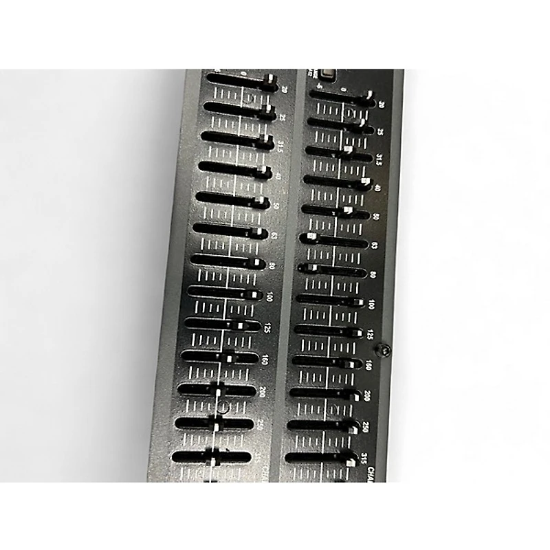 Used dbx 231 Dual 31-Band Graphic Equalizer