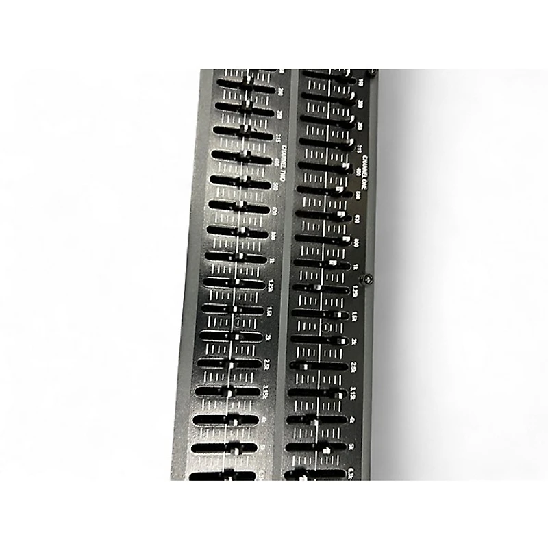 Used dbx 231 Dual 31-Band Graphic Equalizer
