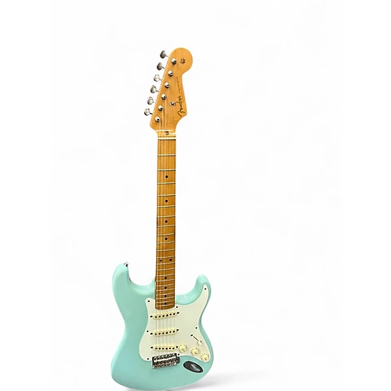 Used Fender Classic Series 1950S Stratocaster Daphne Blue Solid Body Electric Guitar
