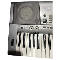 Used Yamaha PSRE403 Portable Keyboard