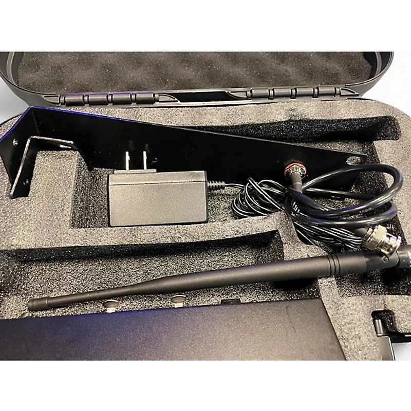 Used Pheynx Pro PTM10 In Ear Wireless System