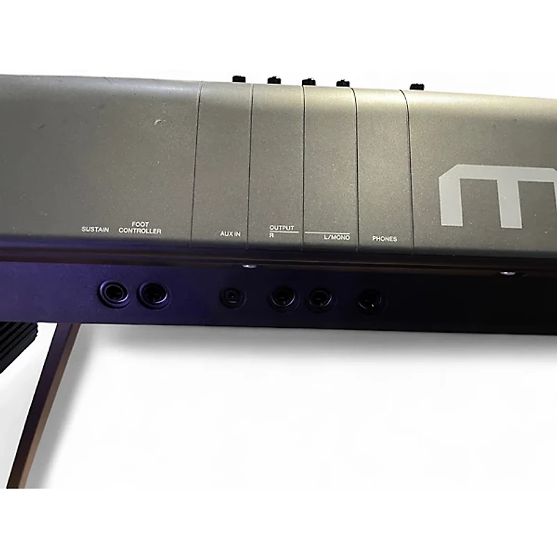 Used Yamaha MX88BK Synthesizer