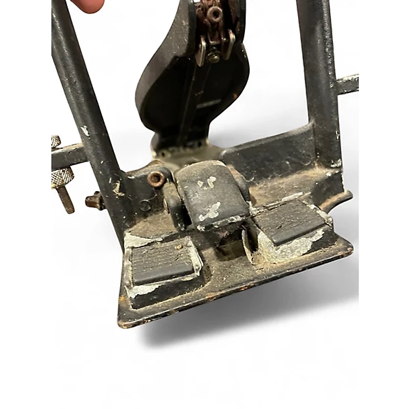 Used DW 4000 Series Single Single Bass Drum Pedal