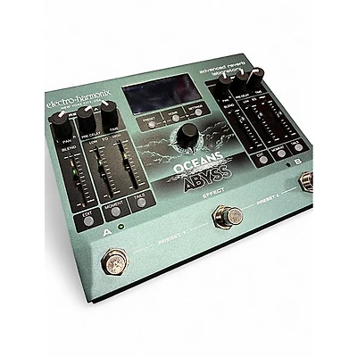Used Electro-Harmonix OCEANS ABYSS Effect Pedal
