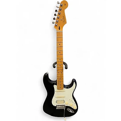 Used Fender PLAYER II STRATOCASTER HSS Black Solid Body Electric Guitar