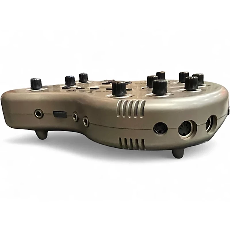 Used Behringer Bass V-AMP Bass Effect Pedal