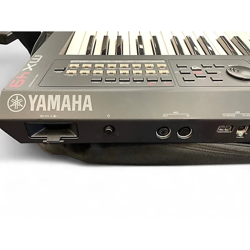 Used Yamaha MX49 49 Key Keyboard Workstation