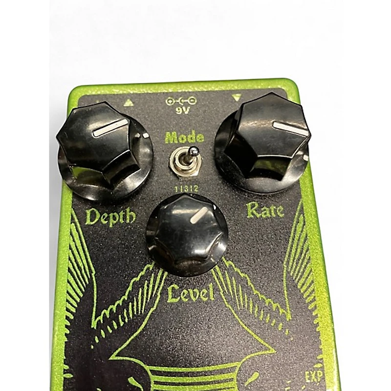 Used EarthQuaker Devices Hummingbird Repeat Percussions Tremolo Effect Pedal