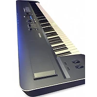 Used KORG KROSS 88 Keyboard Workstation