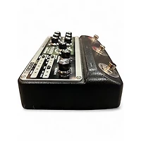 Used BOSS RE 202 Effect Pedal