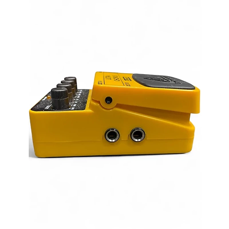 Used Behringer UC200 Stereo Chorus Effect Pedal