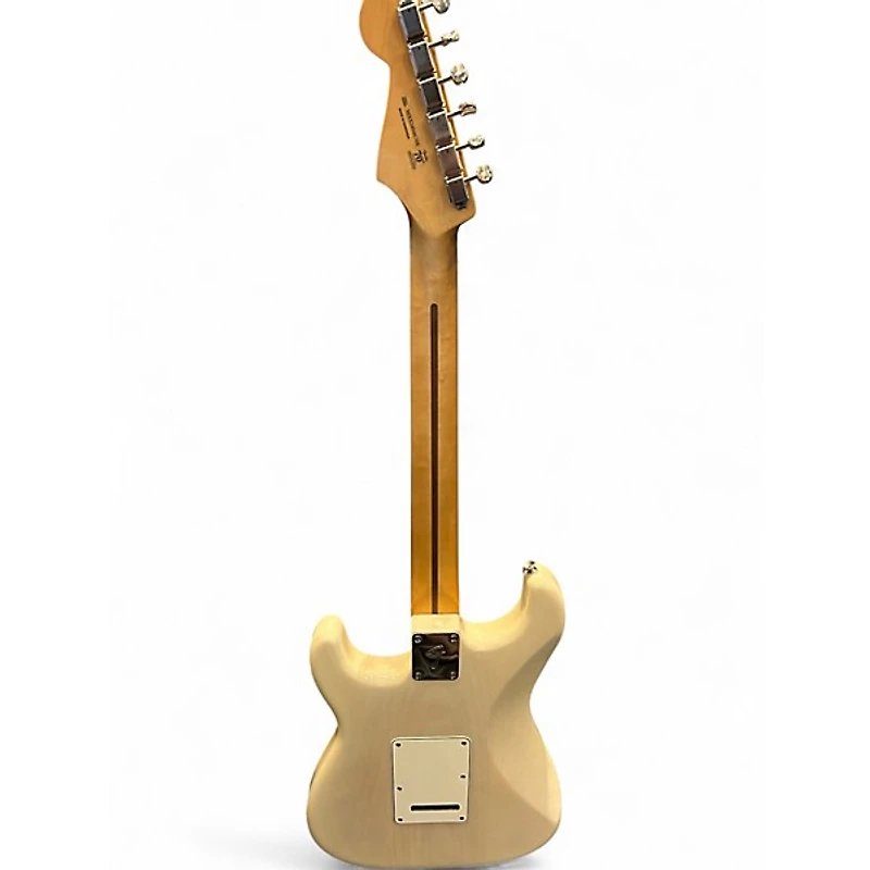 Used Fender PLAYER II STRATOCASTER White Blonde Solid Body Electric Guitar
