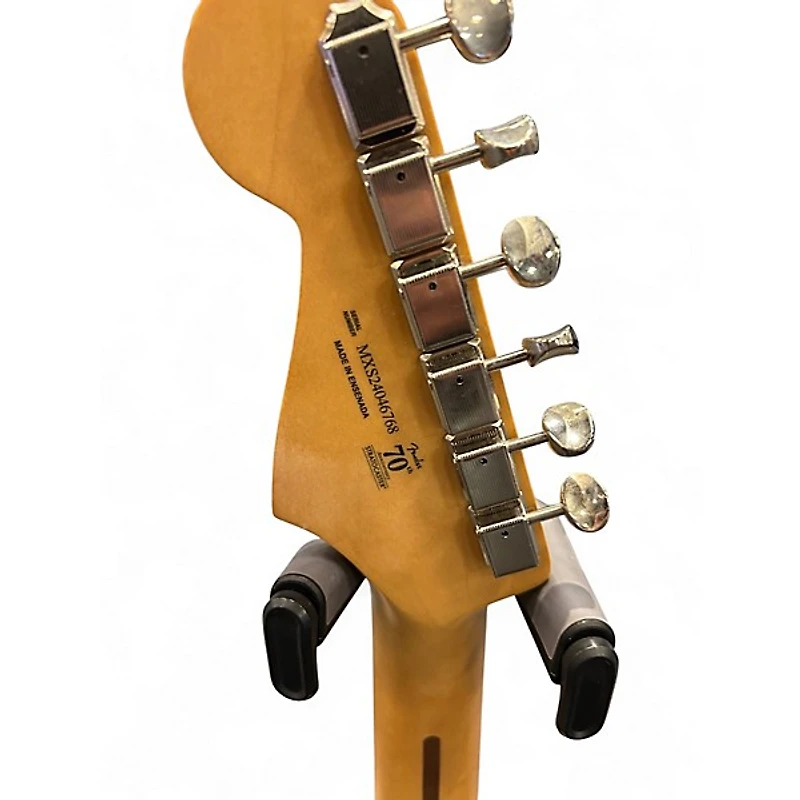 Used Fender PLAYER II STRATOCASTER White Blonde Solid Body Electric Guitar