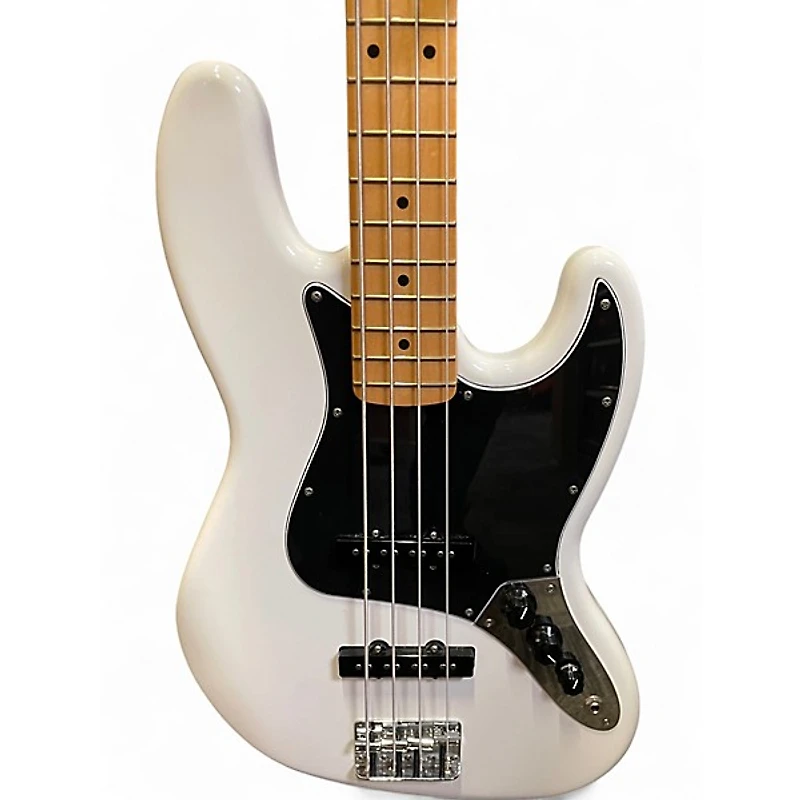 Used 2024 Fender Player Jazz Bass Arctic White Electric Bass Guitar