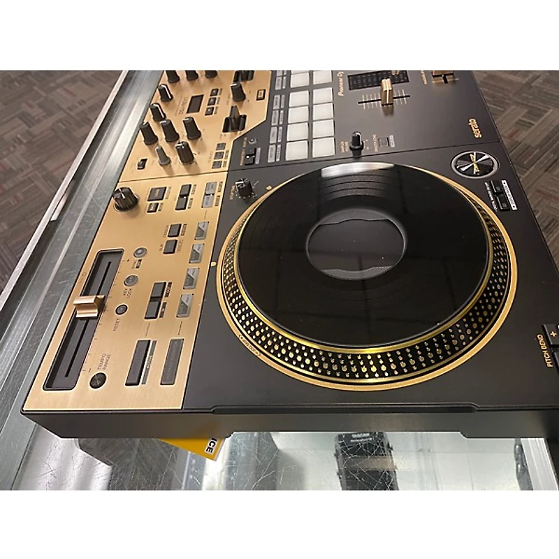 Used Pioneer DJ DDJ-REV7-N DJ Controller