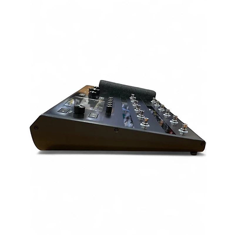 Used Line 6 Helix Effect Processor