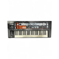 Used Roland SH 201 Synthesizer
