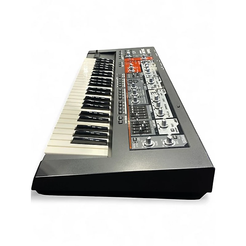 Used Roland SH 201 Synthesizer