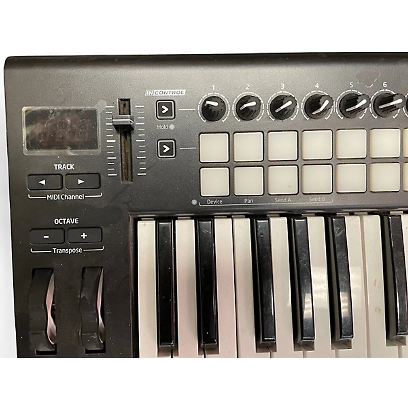 Used Novation Launchkey 25 Key MIDI Controller